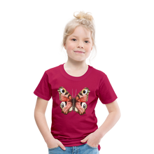 Lade das Bild in den Galerie-Viewer, Kinder Premium T-Shirt - Schmetterling - dunkles Pink