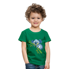 Lade das Bild in den Galerie-Viewer, Kinder Premium T-Shirt - Koalabär - Kelly Green