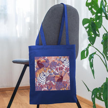 Lade das Bild in den Galerie-Viewer, Design Jutebeutel - Flowers and Animals - Royalblau