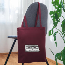 Lade das Bild in den Galerie-Viewer, Jutebeute mit Vintage Kassette - Burgunderrot