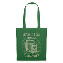 Lade das Bild in den Galerie-Viewer, Jutebeutel Vintage mit Kamera - Fichte