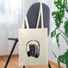 Lade das Bild in den Galerie-Viewer, Jutebeutel mit Vintage Player - Natur