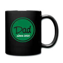 Lade das Bild in den Galerie-Viewer, Papa Tasse schwarz - Dad since 2021 - Schwarz