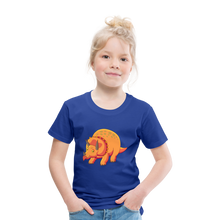 Lade das Bild in den Galerie-Viewer, Kinder Premium T-Shirt - Dino Triceratops - Königsblau
