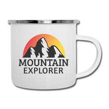 Lade das Bild in den Galerie-Viewer, Emaille-Tasse - Mountain Explorer - Weiß
