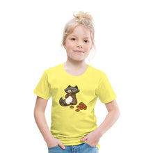 Lade das Bild in den Galerie-Viewer, Kinder T-Shirt - Waschbär mit Keksen - Gelb
