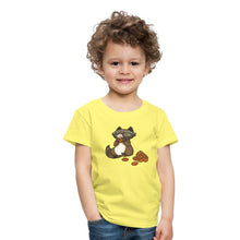 Lade das Bild in den Galerie-Viewer, Kinder T-Shirt - Waschbär mit Keksen - Gelb
